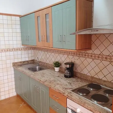 Juana's House Apartman *
