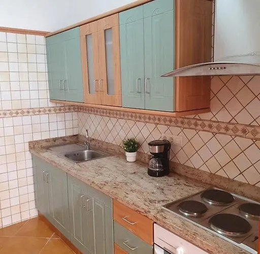 Juana's House Apartman *